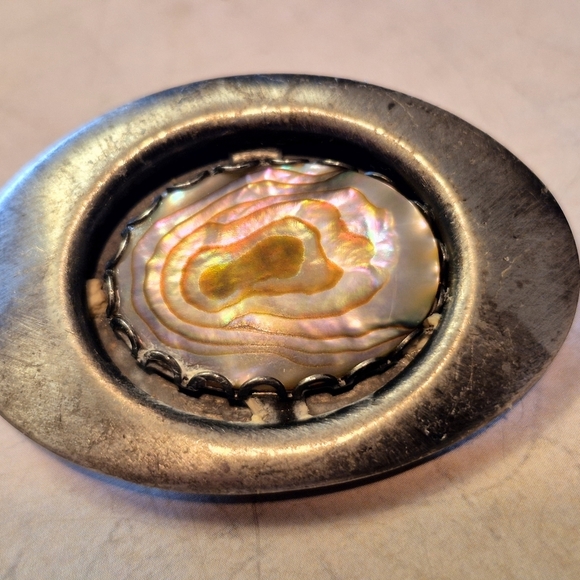 Silver Abalone Shell Brooch - Picture 2 of 6